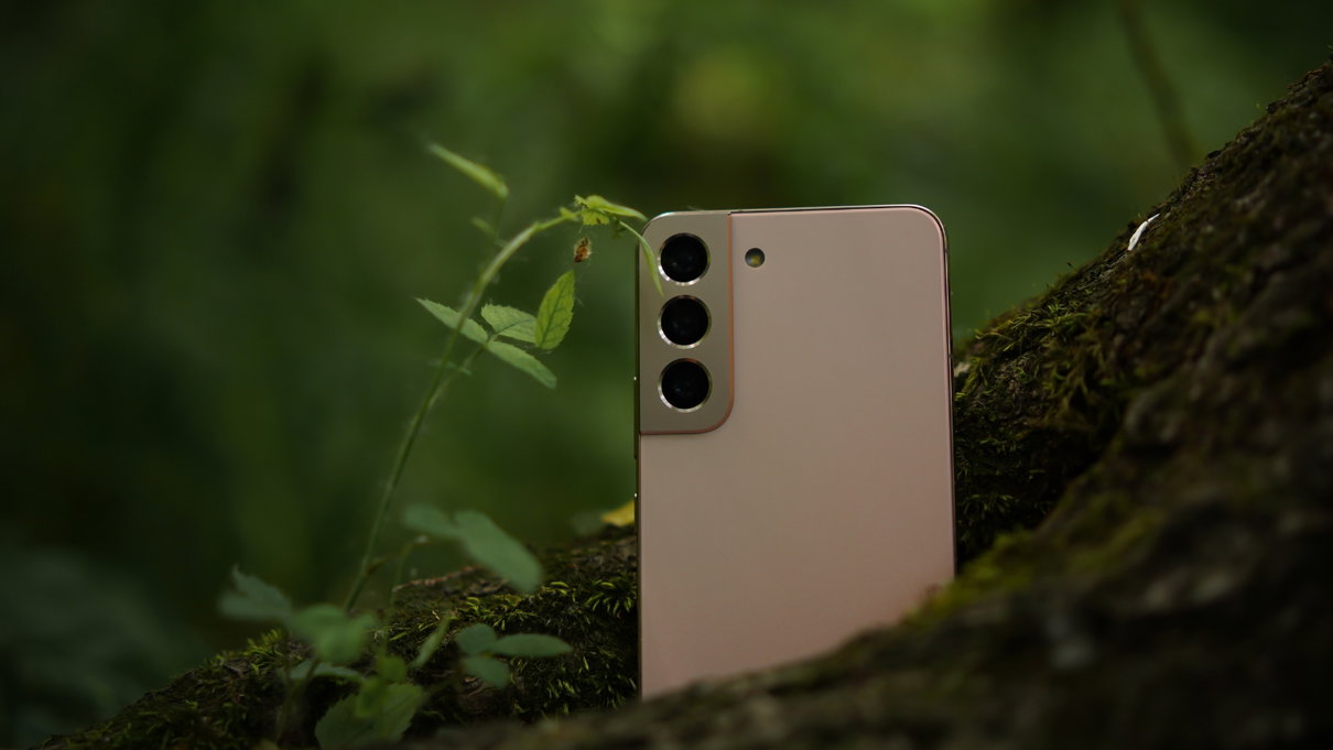 Quanta CO2 produce uno smartphone? Il report sulla “Digital Green Evolution” article-post