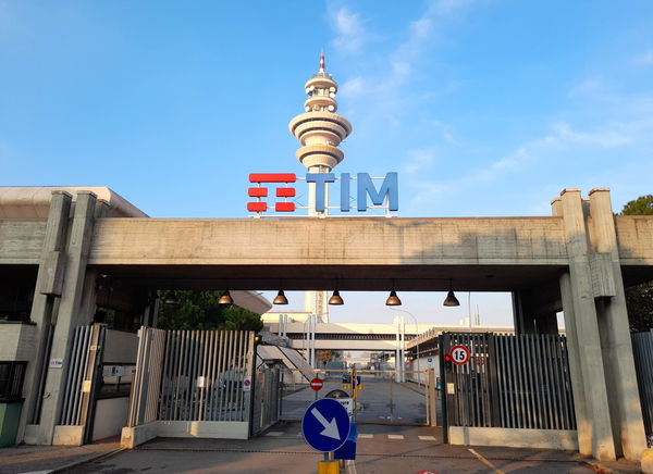 L’anomalia di TIM (risolta) e l’annuncio di una vulnerabilità attaccata dagli hacker non hanno nulla in comune