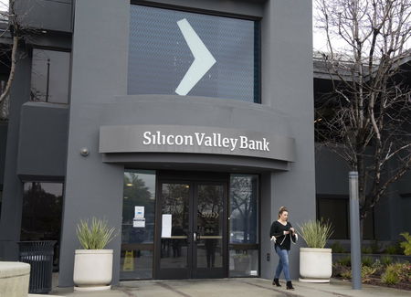 La crisi di SVB (e delle altre) e i licenziamenti di Big Tech: due facce della stessa medaglia article-post