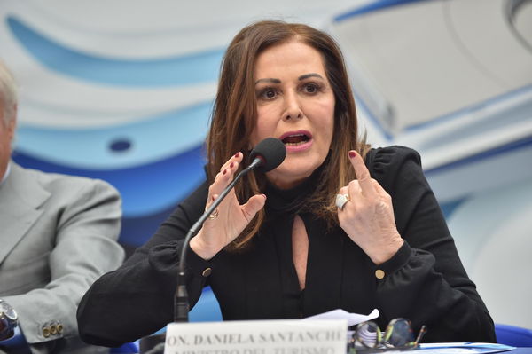 Cosa prevede il piano Santanché per il turismo nei prossimi quattro anni?