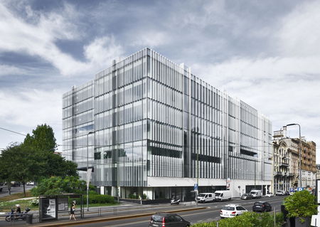 Contro la contraffazione, nel 2022 Amazon ha schierato anche esperti di machine learning article-post