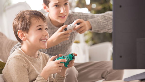 Le loot box nei videogiochi, ovvero il gioco d’azzardo che coinvolge i minori