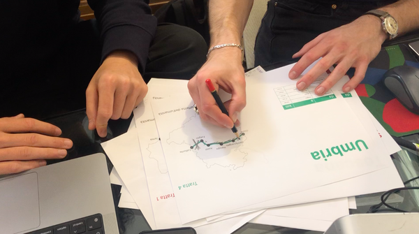 Il backstage della Staffetta dell’Umanità, come una community si trasforma in comunità | VIDEO