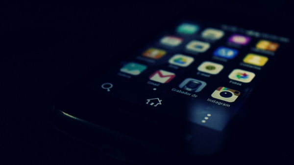 Cosa vuole fare Meta per i contenuti pedopornografici su Instagram?