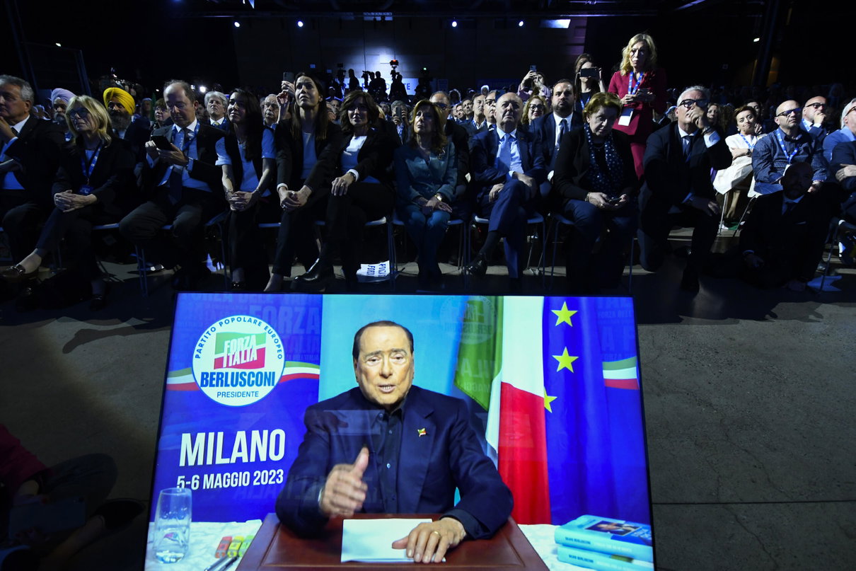 L’era digitale di Silvio Berlusconi article-post