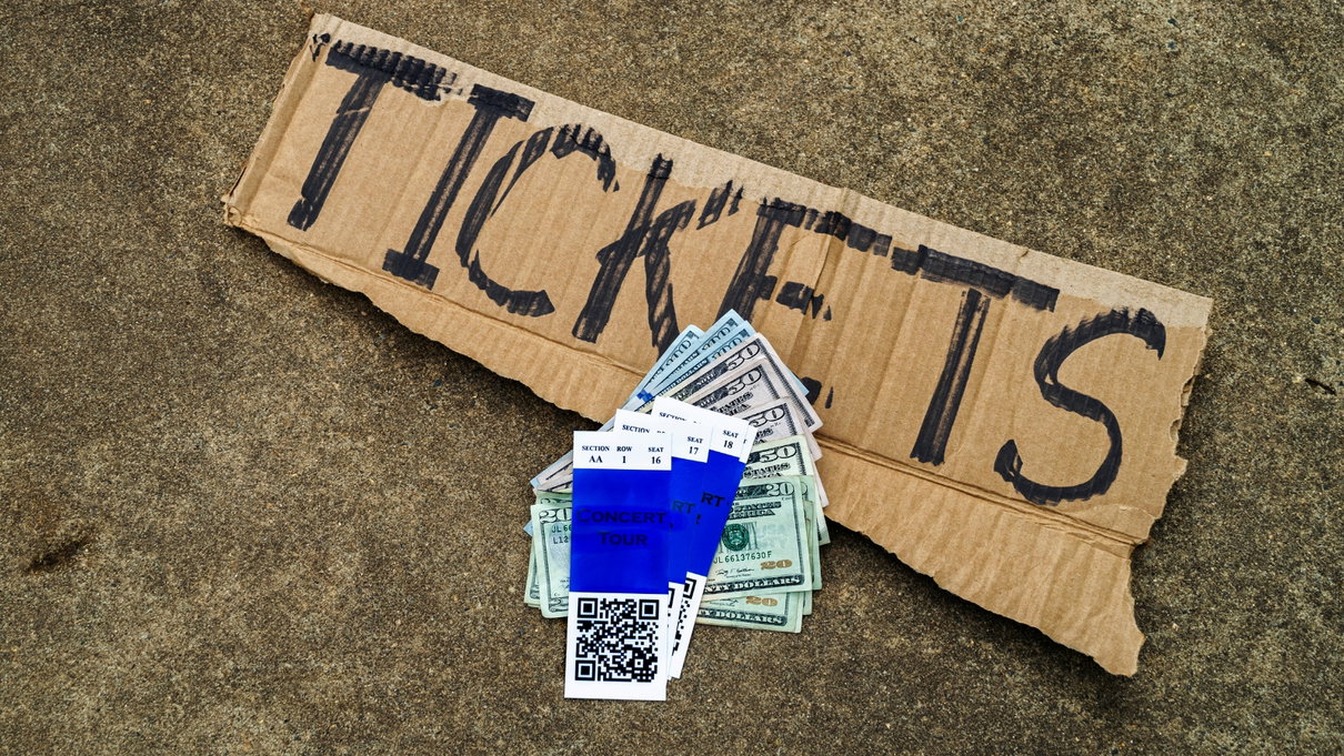 Le continue multe a piattaforme come Viagogo non fermano il bagarinaggio digitale article-post