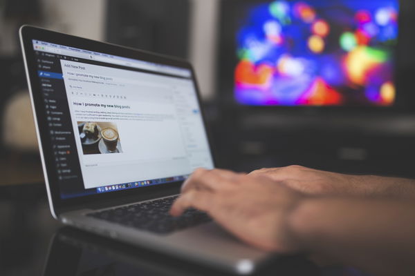 L’evoluzione dei giornali in Italia a partire dalle infrastrutture digitali