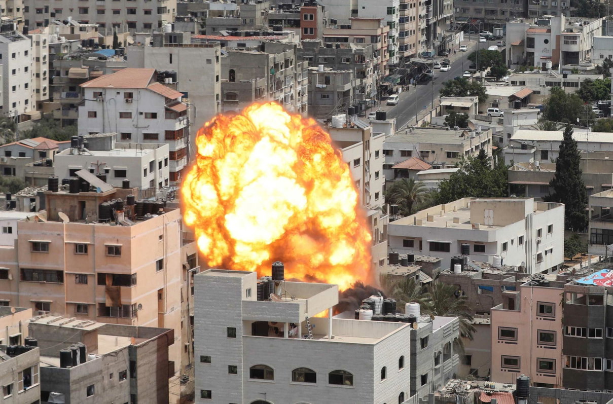 Missili sull’ospedale di Gaza: il solito vizio di giornali e social article-post