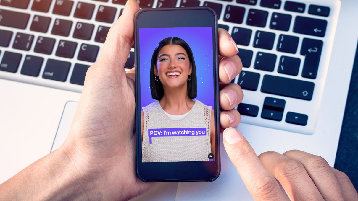 Ci sono degli influencer che hanno venduto il loro volto al chatbot AI di Meta article-post