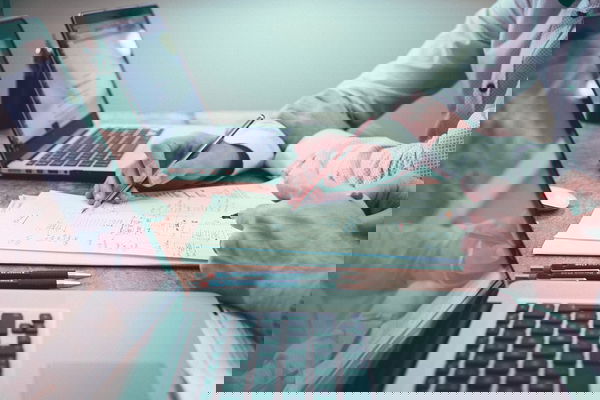 I 3 migliori software HR per la rilevazione presenze e attività del personale