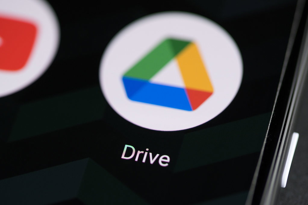 Molti utenti hanno perso i loro documenti caricati su Google Drive article-post