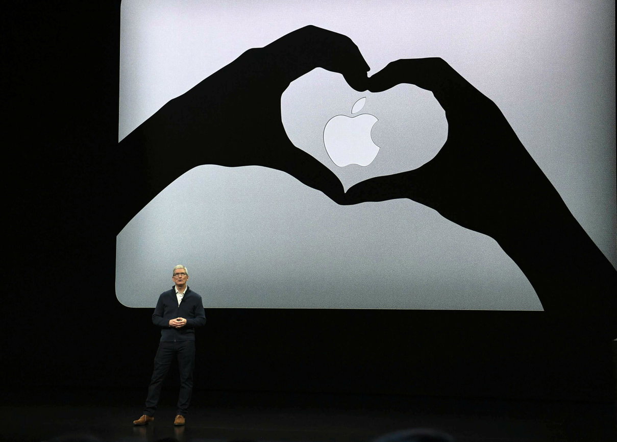Apple è in trattativa con gli editori per addestrare la sua AI article-post