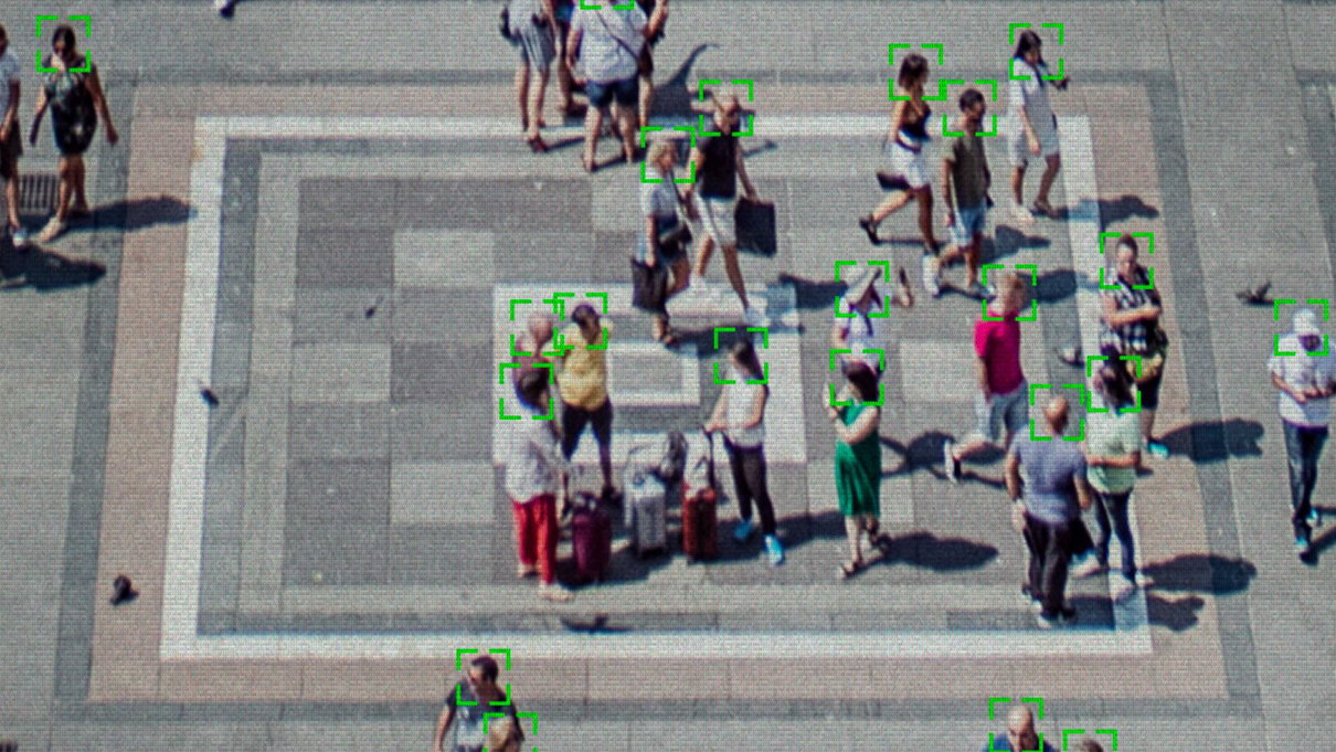 Cosa dice l’AI Act sul riconoscimento facciale article-post
