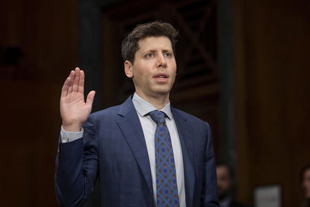 ChatGPT rischia un nuovo blocco in Italia? article-post