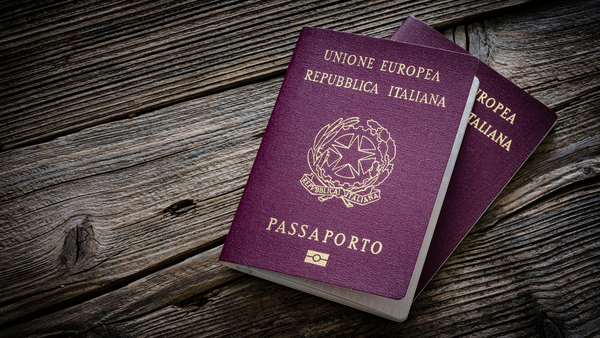 Se la Polizia chiede di “accettare” l’informativa privacy per il passaporto online