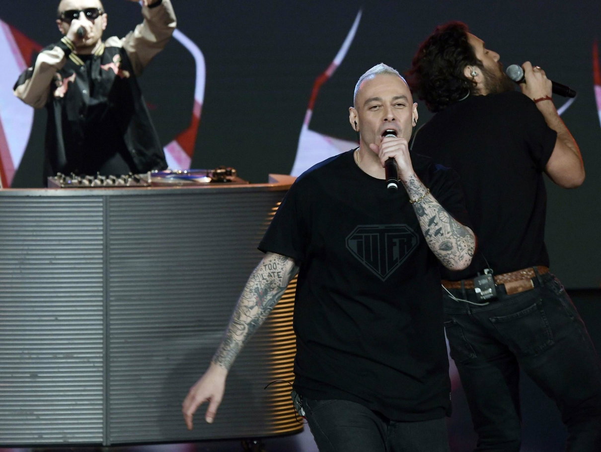 Da Fabri Fibra ai Subsonica: quando la musica attinge dai casi di cronaca article-post