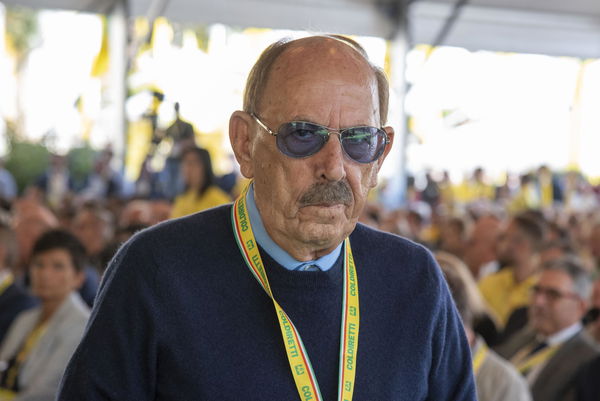 Il pressappochismo di La Russa sull’acquisizione di Agi da parte di Angelucci