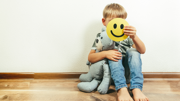 In Italia ci sono ben due pdl per tutelare i minori dall’esposizione sui social