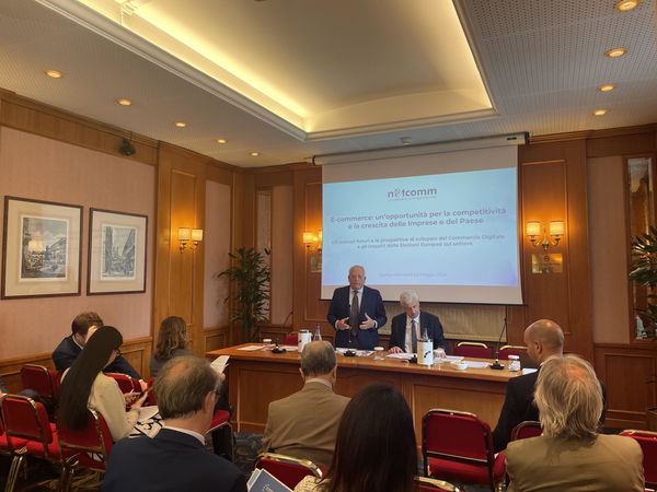 L’e-commerce in Italia ha un valore pari al 7% del PIL