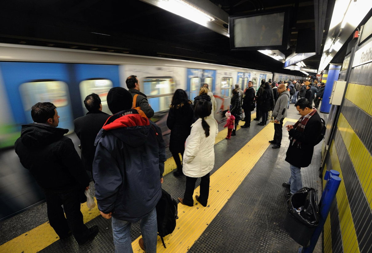Roma vuole il riconoscimento facciale in metro? Ma in Italia è illegale article-post