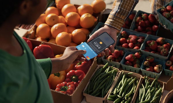 Come funziona il sistema “tap to pay” su iPhone