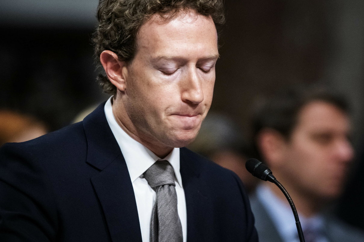 Cosa dicono le regole di Meta sull’etichetta “Made with AI” article-post