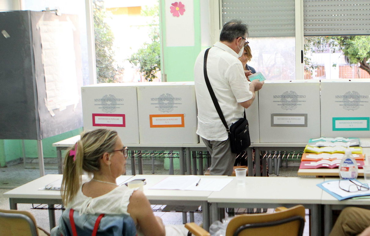 Habemus piattaforma per la raccolta firme digitali per i referendum article-post
