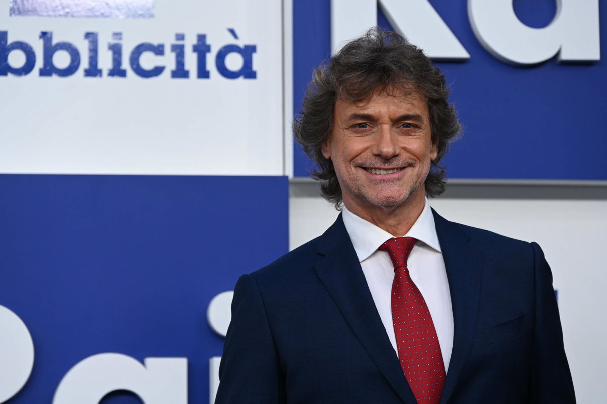 Il Paese dove la Rai asseconda Mediaset e il pubblico che preferisce Temptation Island ad Alberto Angela article-post