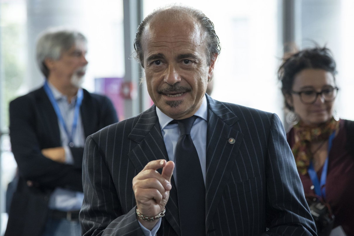 Il sottosegretario Butti su IT Wallet: «L’innovazione darà maggiore efficienza alla gestione dei documenti e alla tutela dei dati» article-post