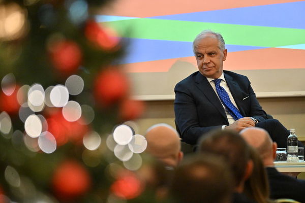 Cosa dice la circolare del Ministero dell’Interno che “vieta” il self check-in