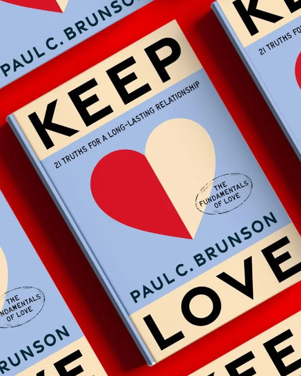 Tinder e la guida all’autentico: il paradosso che diventa normale 