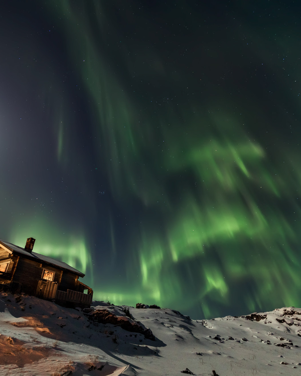 Stefano Tiozzo, il fotografo che insegue la luce: «Sotto l’aurora boreale ho immaginato un’altra vita»