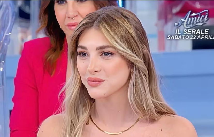 Uomini e Donne: Alice Bologna svela alcuni particolari sui corteggiatori article-post