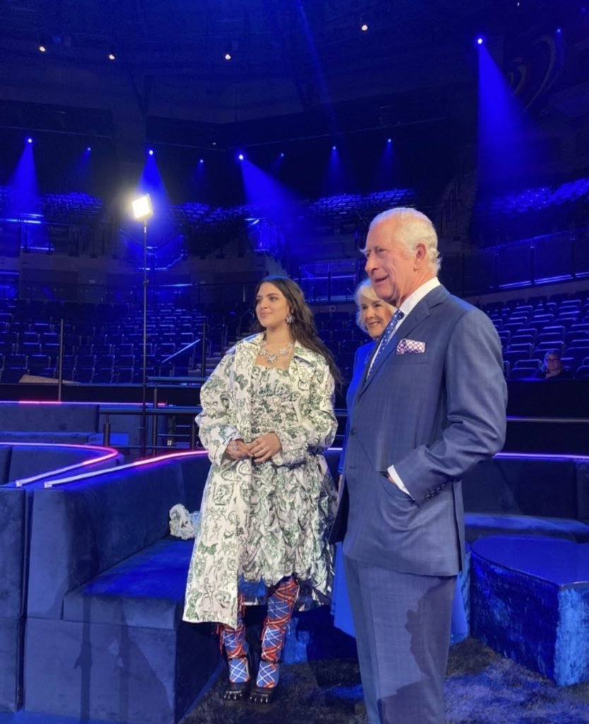 Re Carlo e Camilla accendono le luci del palco dell'Eurovision 2023 (Foto)