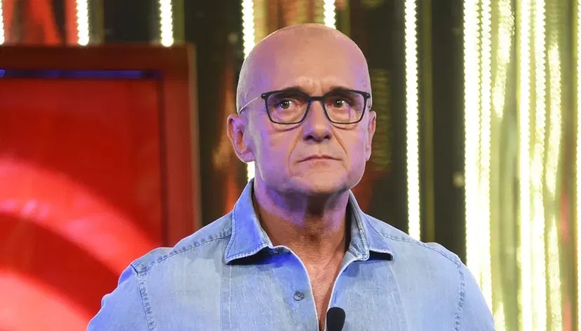 Alfonso Signorini, Direttore Editoriale di Chi, abbandona l’Ordine dei Giornalisti article-post