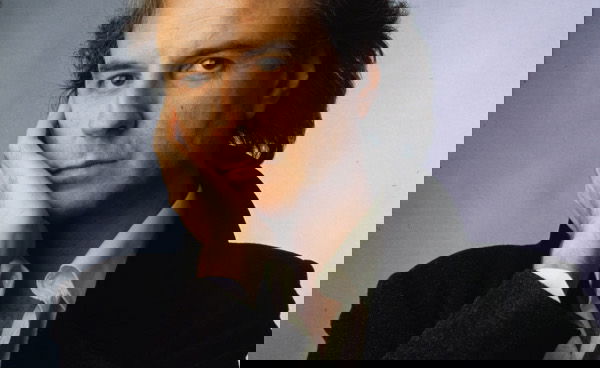 Scrittore di canzoni: intervista a Mario Castelnuovo preview