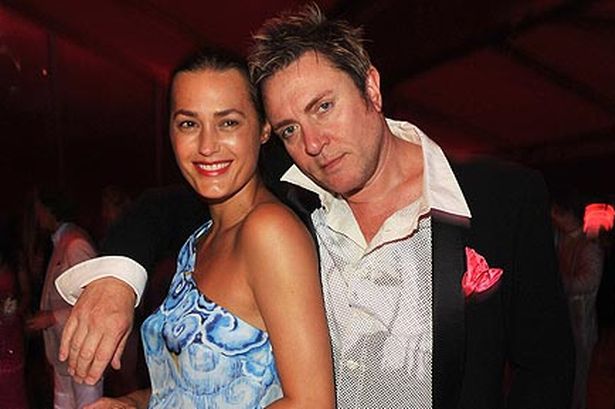 Simon ha sposato un’altra preview