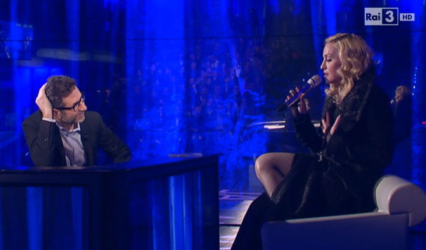 Madonna sul bracciolo preview