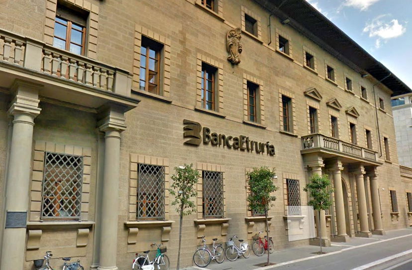 Banca Etruria, un’obbligazione per amico preview