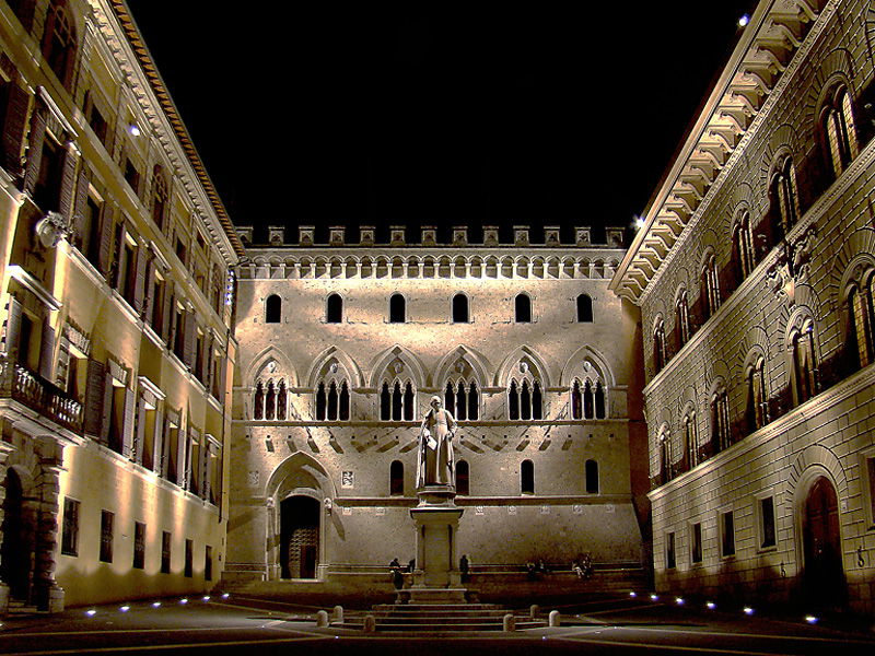Un po’ di gogna per i debitori del Monte dei Paschi article-post
