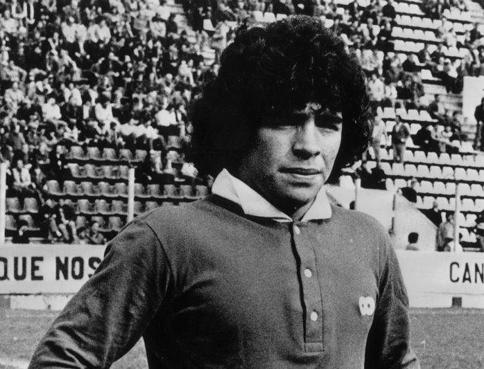 Il crimine di non convocare Maradona preview