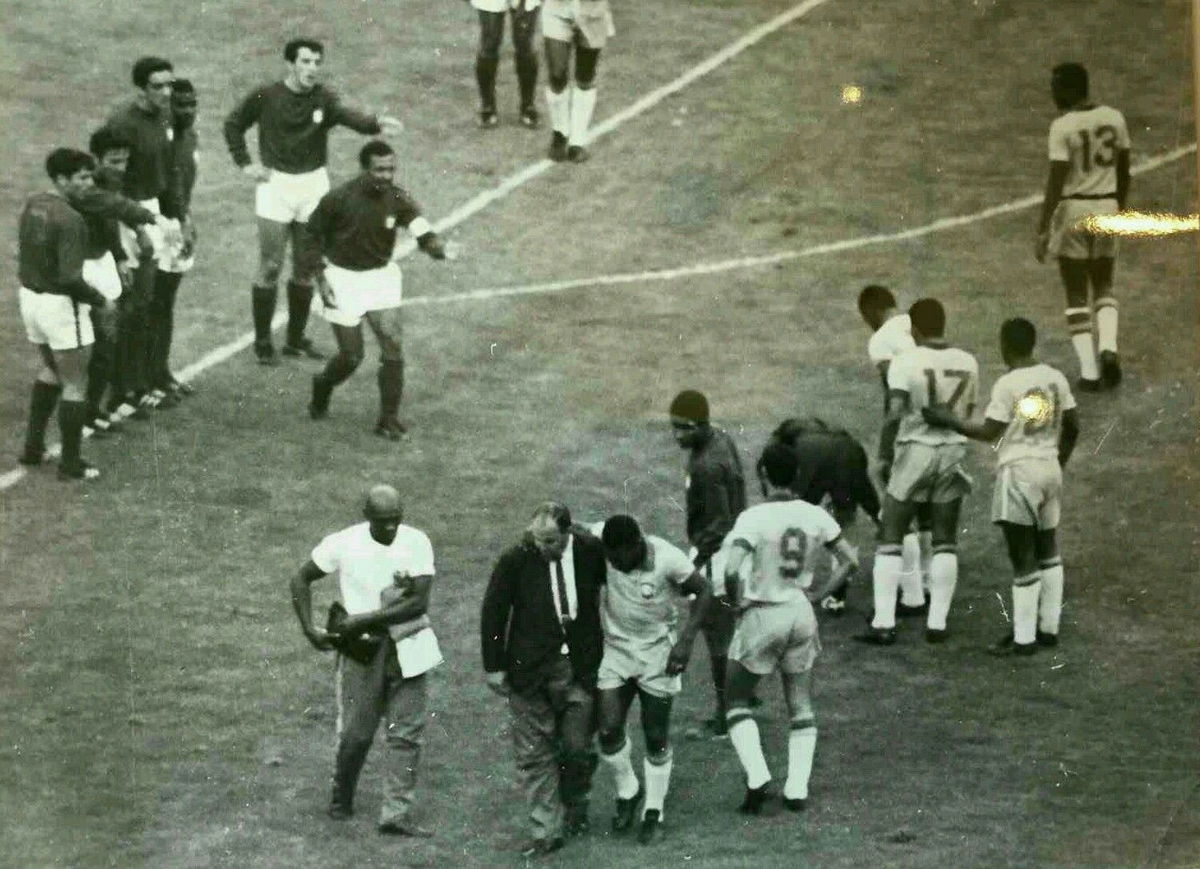 Neymar come Pelé 1966? article-post