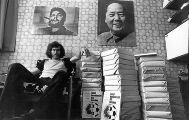 Uccidi Paul Breitner, la terza via per raccontare il calcio preview