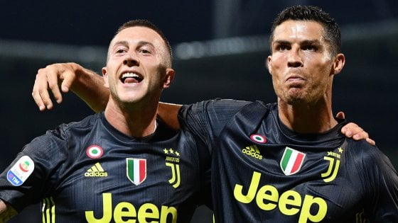 La garra di Bernardeschi preview