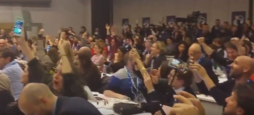 La sala stampa contro Il Volo e l’Italia preview