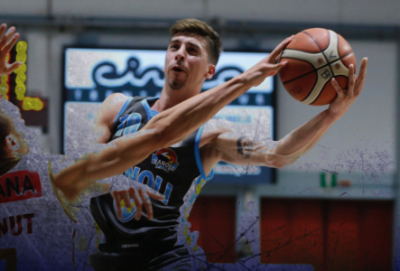 Nel paese che sfotte Cremona preview