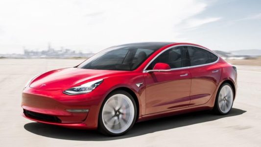 Auto dell’anno 2020, sarà la Tesla? article-post