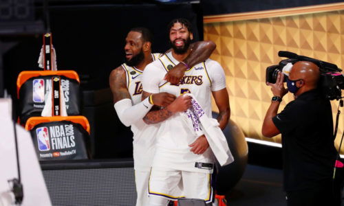 Lakers e LeBron campioni dell’antibasket article-post