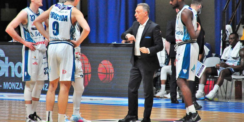 Retrocessi come Cantù preview