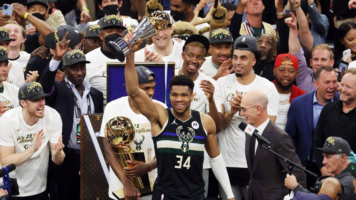 Milwaukee Bucks e Antetokounmpo, la vittoria della NBA article-post